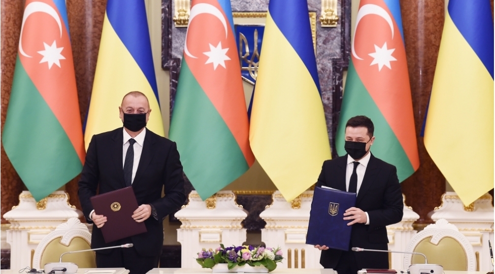 azerbaycan-ukrayna-senedleri-imzalanib-2