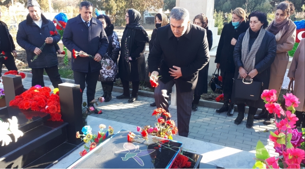 shehid-yusif-memmedovun-xatiresi-yad-edilib-foto