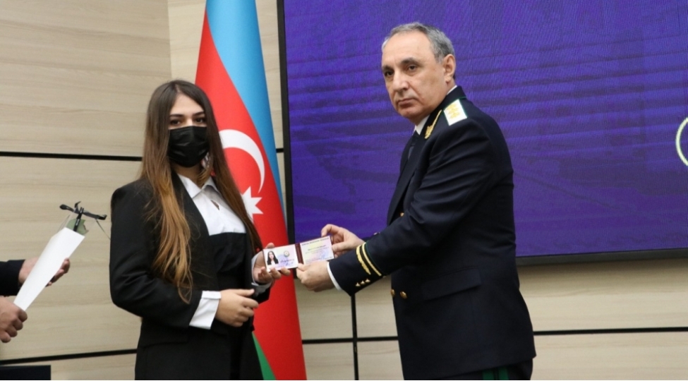 prokurorluq-orqanlarina-qebul-edilen-83-nefer-and-ichib-foto