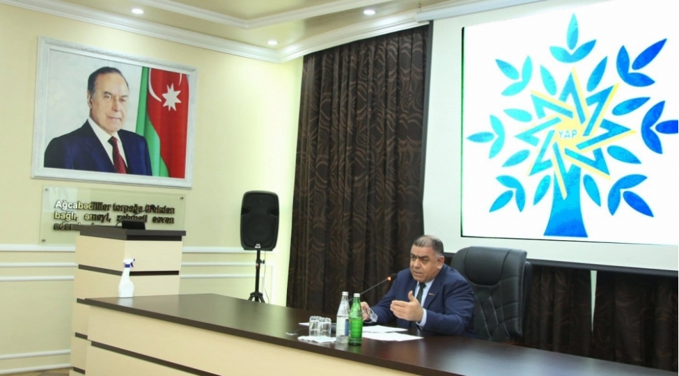yap-agcabedi-rayon-teshkilati-2022-ci-ilin-fealiyyet-planini-muzakire-edib-foto