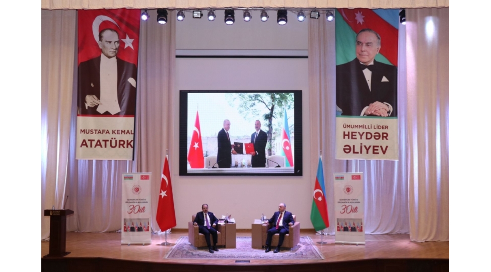 aztu-da-azerbaycan-turkiye-diplomatik-munasibetlerinin-30-illiyi-qeyd-olunub-foto