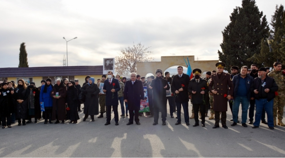 dashkesenli-veten-muharibesi-shehidi-novruz-haxverdiyevin-anim-gunu-qeyd-olunub-foto