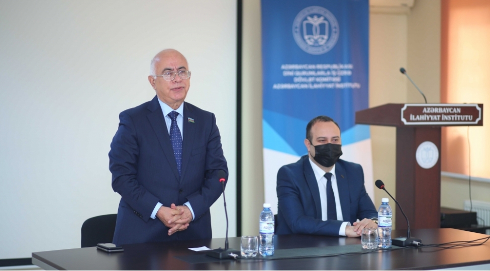ilahiyyat-institutunda-20-yanvar-shehidlerinin-xatiresi-yad-edilib