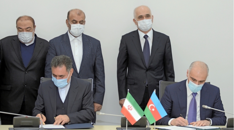 azerbaycan-ve-iran-arasinda-raziliq-elde-edildiprotokolimzalandi-foto