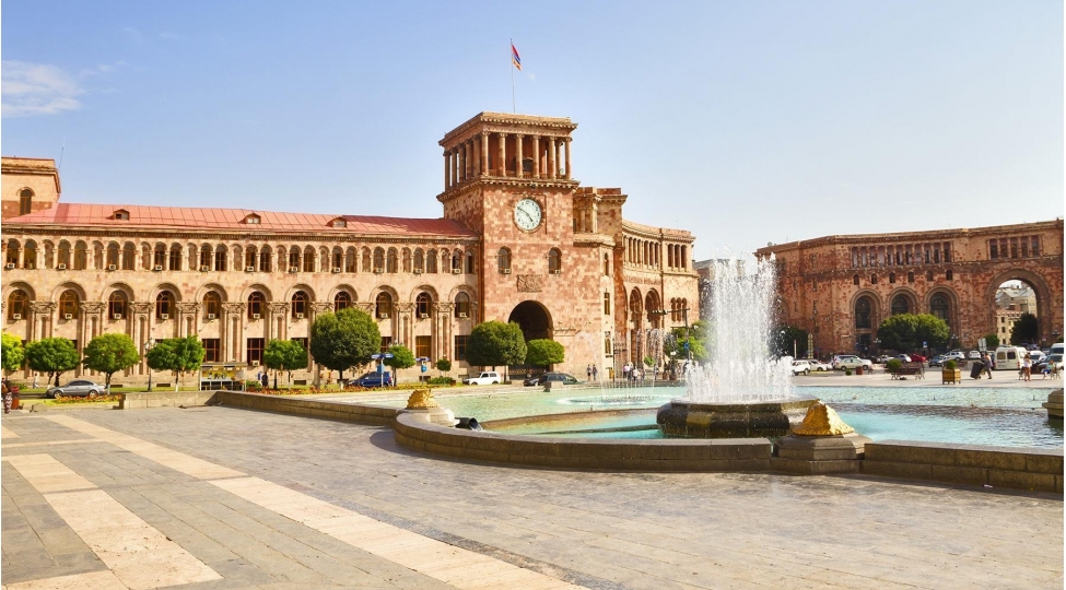 sarqsyanin-partiyasi-pashinyana-etimadsizliq-sesvermesine-bashlamaq-uchun-bash-nazir-vezifesine-namized-sechib