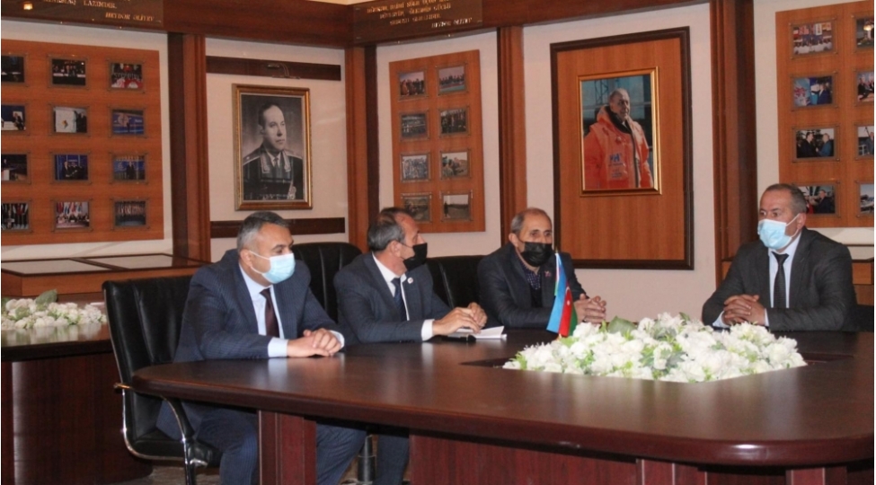 zefer-tariximizi-yazan-azerbaycan-gencleri