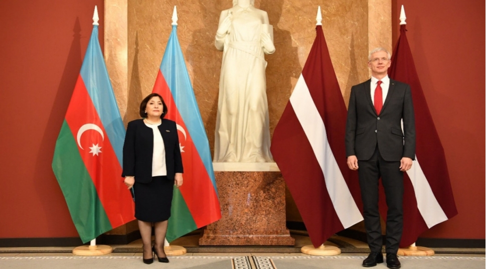 sahibe-qafarova-latviya-prezidenti-ile-gorushub-foto