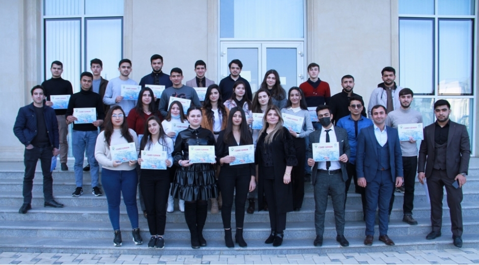 azerbaycan-gencleri-olkenin-ictimai-siyasi-heyatinda-fealdirlar-foto