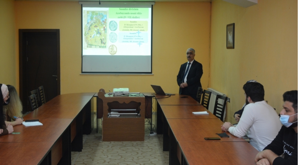 ilahiyyat-institutunun-teshkil-etdiyi-qish-mektebinin-uchuncu-gunu