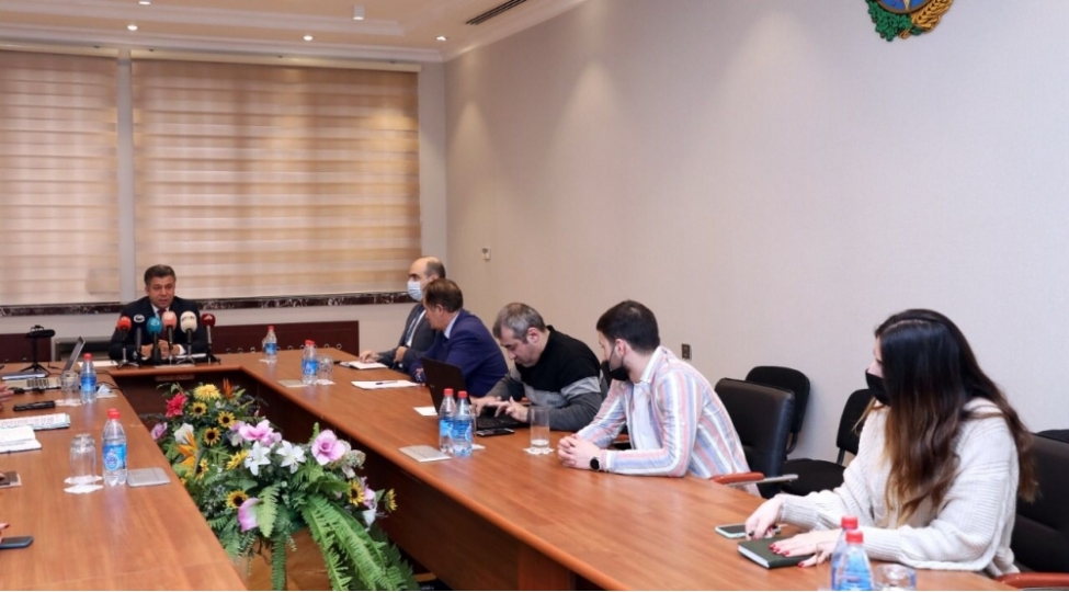 bash-direktor-yanvar-ayinin-hesabatini-verdi-foto