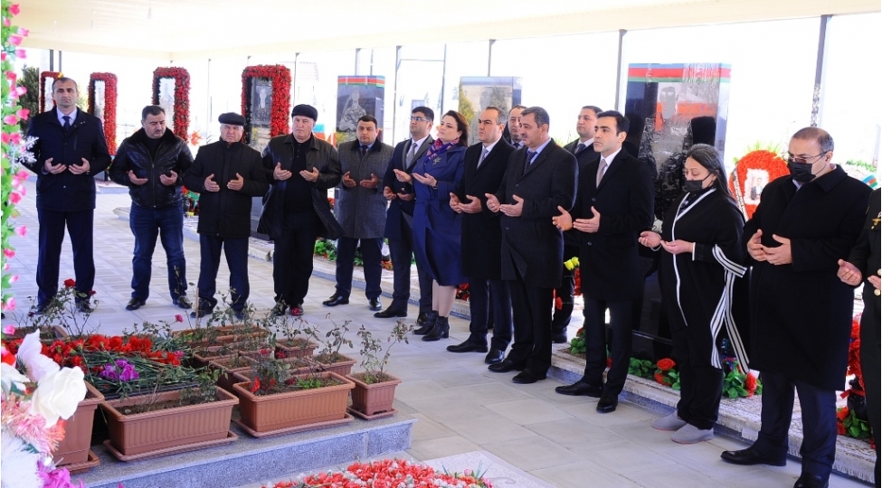 naftalanda-shehidimiz-anilib