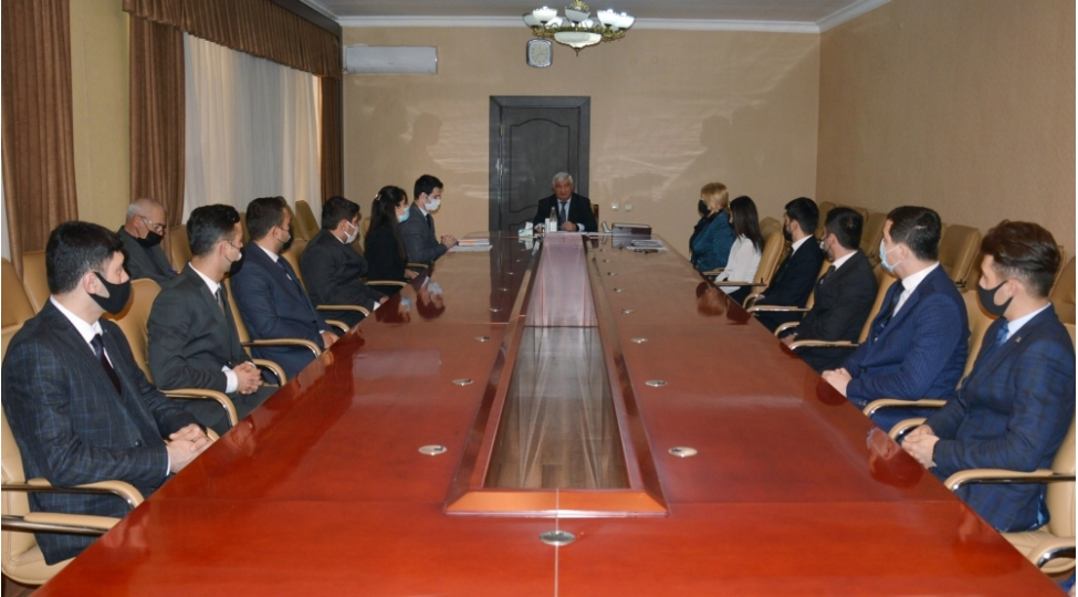 masallida-genc-konullulere-shehadetnameler-verilib-foto