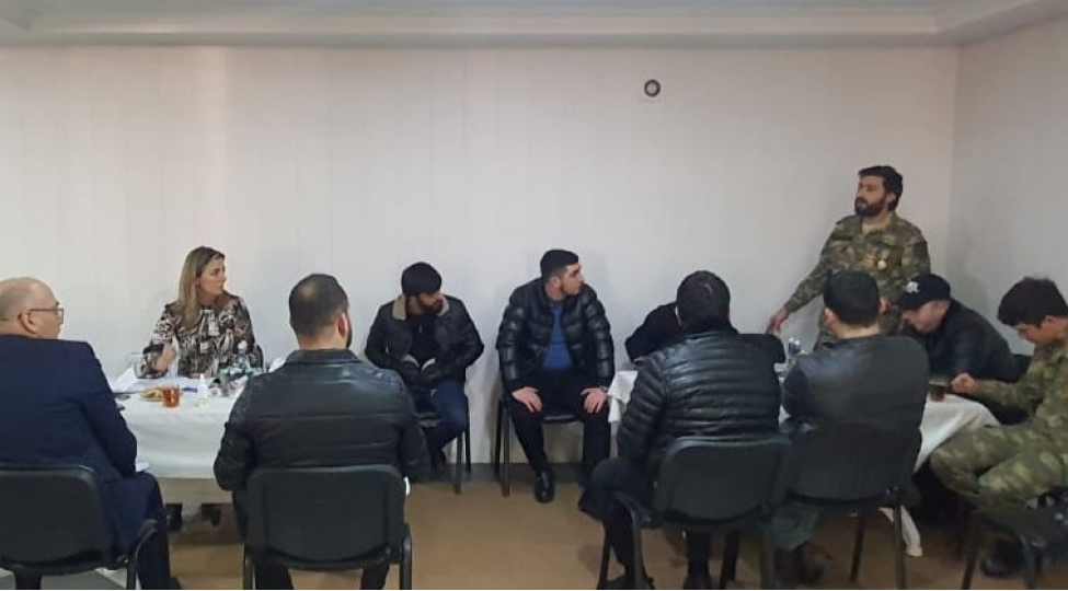 konul-nurullayeva-nizami-rayonunun-qazileri-ile-gorushub-foto
