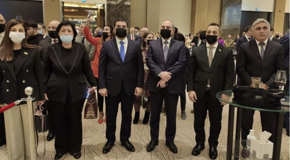 daimi-numayendeliyin-rehberi-resmi-tedbirde-ishtirak-edib-foto