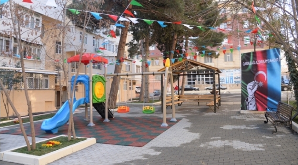 ag-gune-chixan-heyetler-sevinen-sakinler-nesimi-rayonunda-daha-bir-abad-heyet