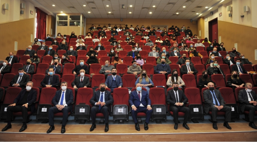 bmu-da-xocali-soyqiriminin-30-cu-ildonumune-hesr-olunmush-anim-tedbiri-kechirilib-foto