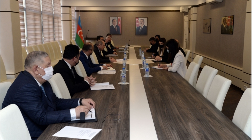 tahir-budaqov-serbiyaninazerbaycandakisefiri-draqan-vladisavljevich-ile-gorushub-foto