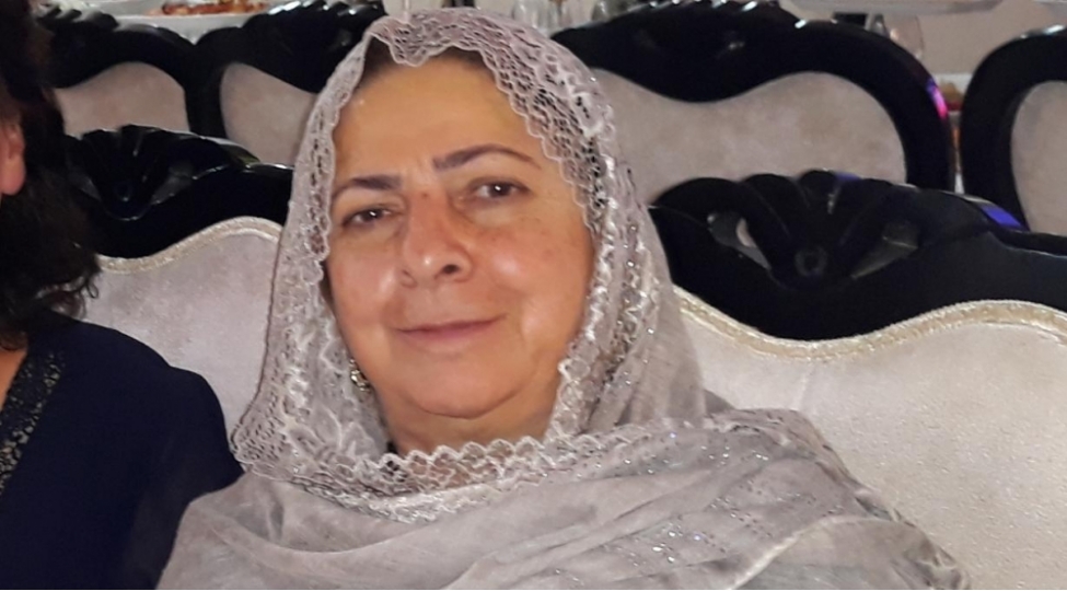 butun-peshelerin-gozudur-muellim-foto
