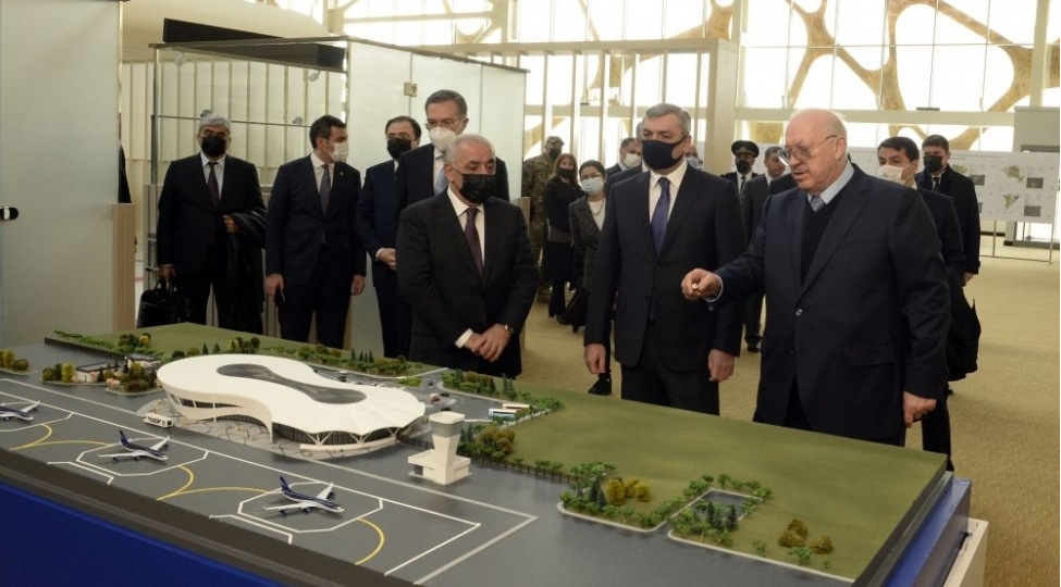 eli-esedov-ve-samir-nuriyevin-azad-olunmush-erazilere-seferi-bashlayib-yenilenibfoto
