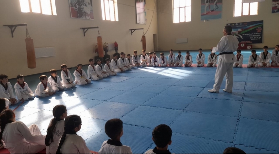 masallida-idman-heftesicherchivesinde-ustad-dersleri-kechirilib-foto