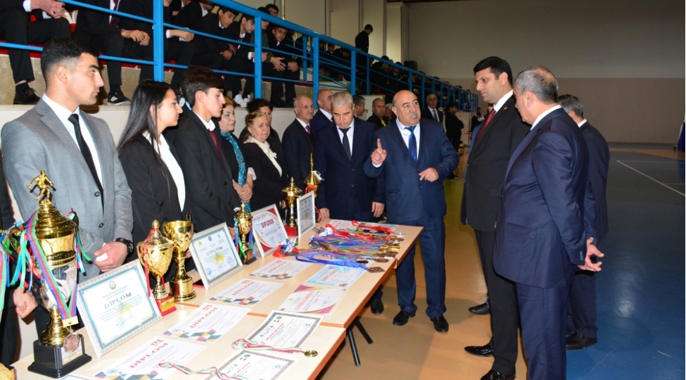naxchivan-dovlet-universitetinde-5-mart-beden-terbiyesi-ve-idman-gunu-qeyd-edilib