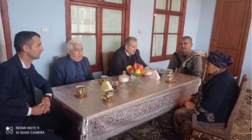 yap-kurdemir-rayon-teshkilatinin-rehberliyi-shehid-ailesini-ziyaret-edib