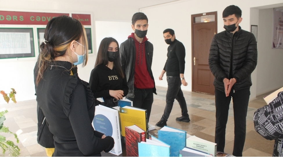 mingechevir-dovlet-universitetinde-kitab-sergisi-kechirilib