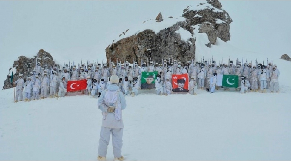 turkiye-ve-pakistan-xususi-teyinatlilari-birge-telim-kechirib-foto
