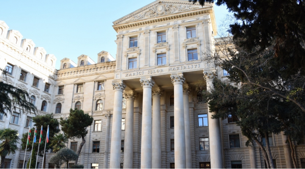 azerbaycan-xin-sudani-tebrik-edib