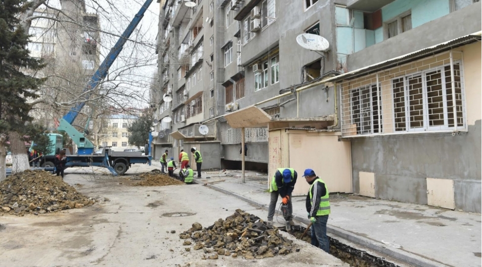 yasamalda-su-techizati-yenilenir-foto