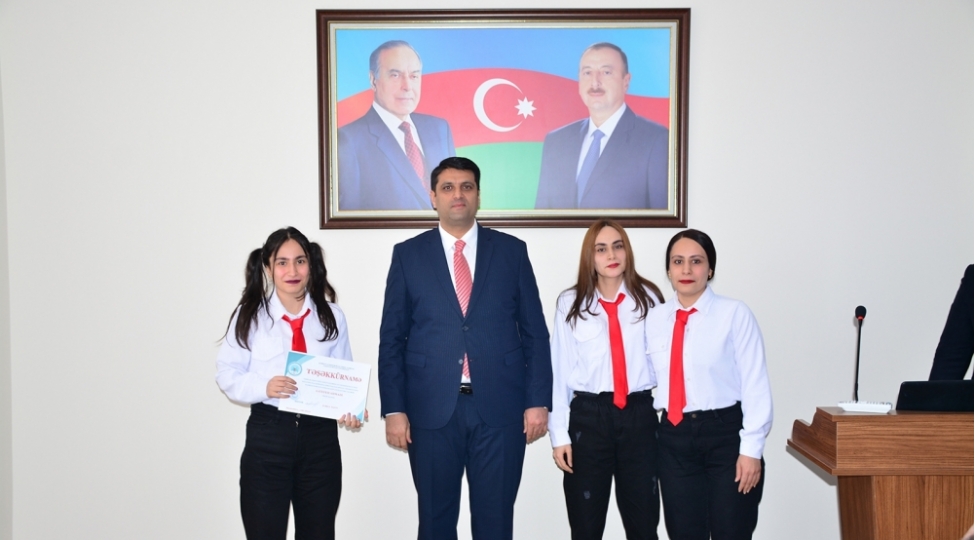 naxchivan-dovlet-universitetinde-milli-menevi-deyerlerimiz-movzusunda-seminar