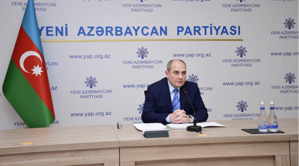 yeni-azerbaycan-partiyasinin-idare-heyetinin-novbeti-iclasi-kechirilib-foto-2