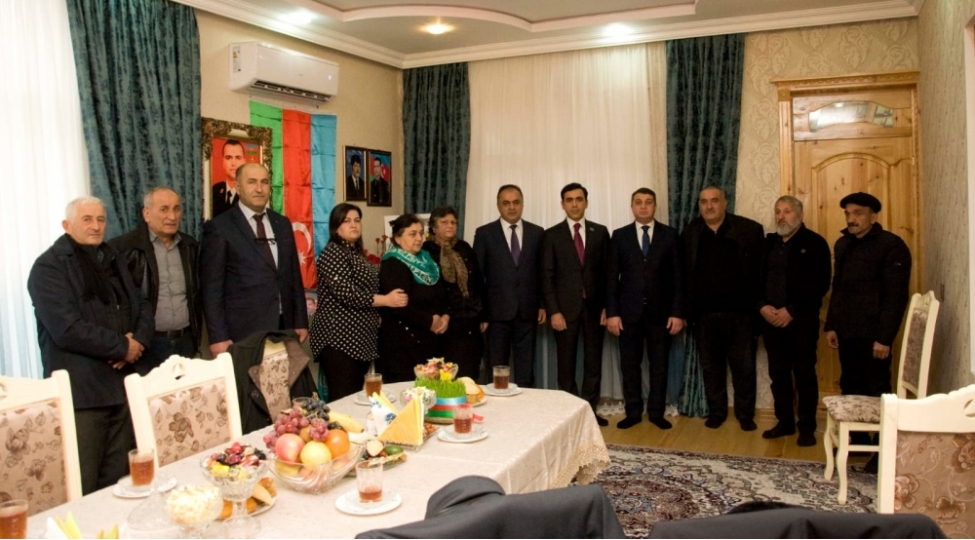 millet-vekili-ve-icra-bashchisi-goranboyda-shehid-ailelerini-ziyaret-edibler-foto