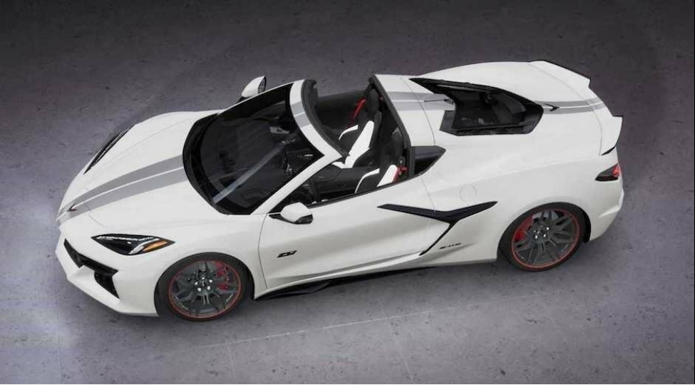 chevrolet-corvette-70-illik-yubileyini-xususi-versiya-ile-qeyd-edecek-foto