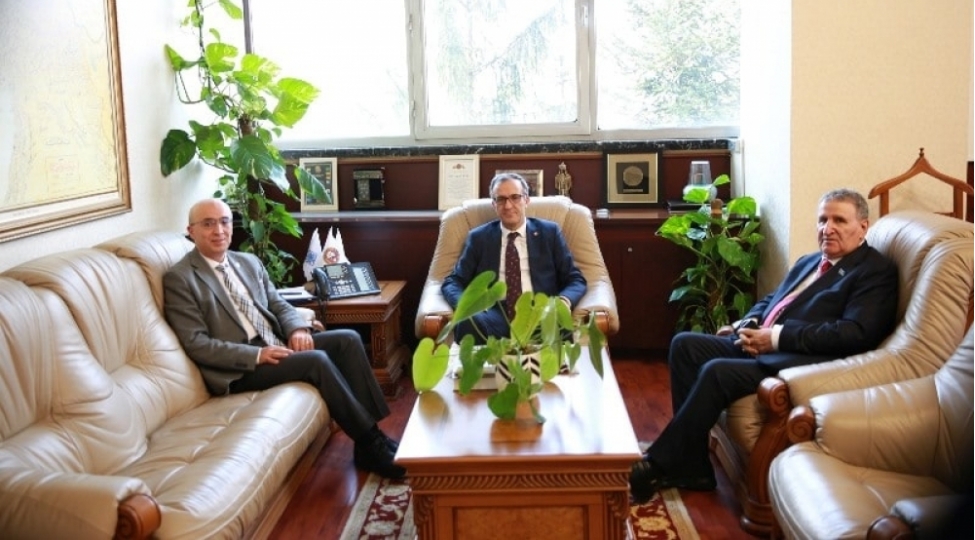 akademik-isa-hebibbeyli-professor-mehemmed-hekimoglu-ile-gorushub