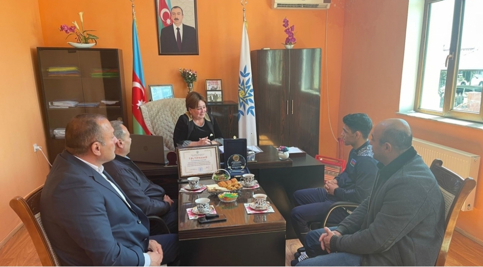 yap-fuzuli-rayon-teshkilatinda-avropa-chempionu-nihat-memmedli-ile-gorush-kechirilib-foto