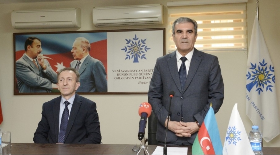 heyder-eliyevin-elmi-irsini-oyrenirik-siyasi-mektebinin-achilishi-olub