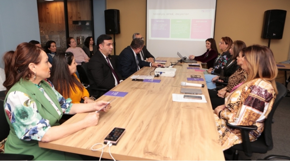 maestro-school-proqramlashdirma-mektebinin-achilishi-olub-foto