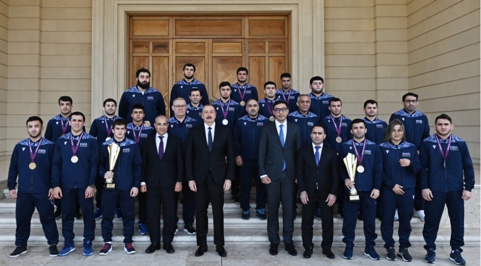 idmanin-inkishafi-dovlet-siyasetinin-esas-istiqametlerinden-birini-teshkil-edir