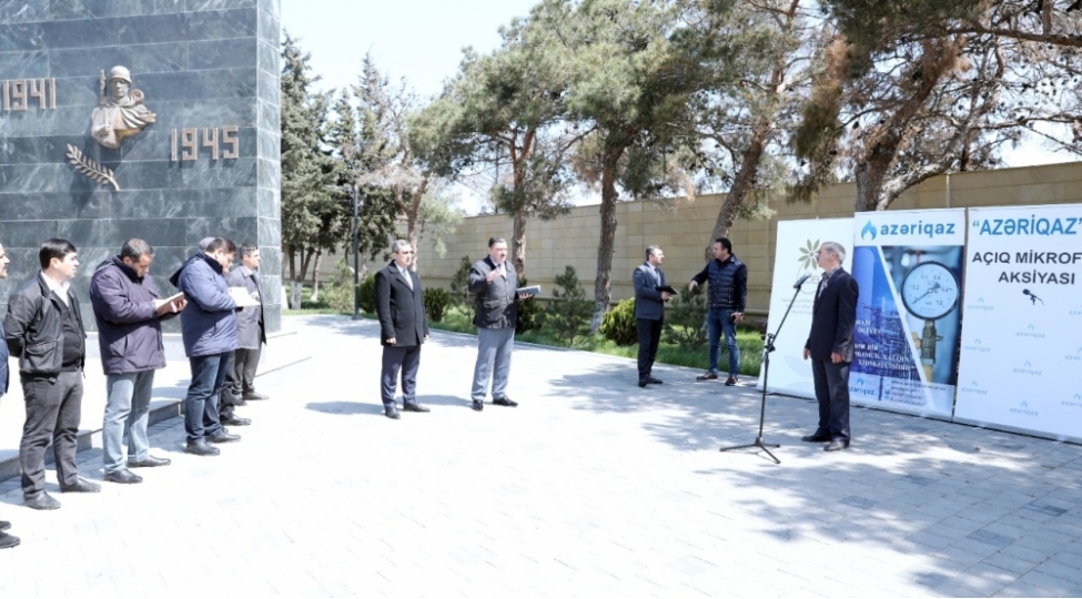 xezer-rayonunda-sahibkarlarla-gorush-kechirilib-foto