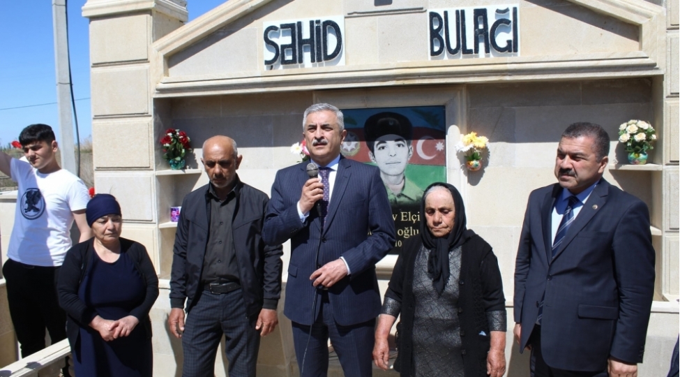 imishlide-shehidin-xatiresine-insha-olunan-bulagin-achilishi-olub-foto