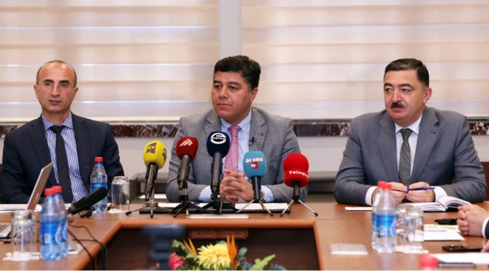 azeristiliktechizatasc-azeriqaza-borcunu-niye-odemek-istemir-foto