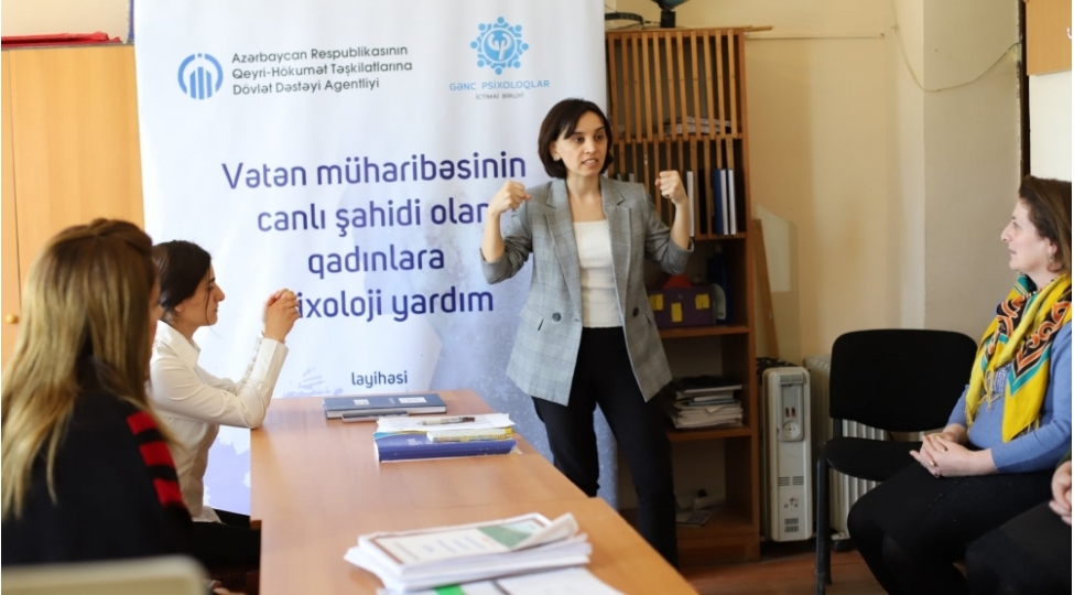 veten-muharibesinin-canli-shahidi-olan-qadinlara-psixoloji-yardim-heyata-kechirilir-foto