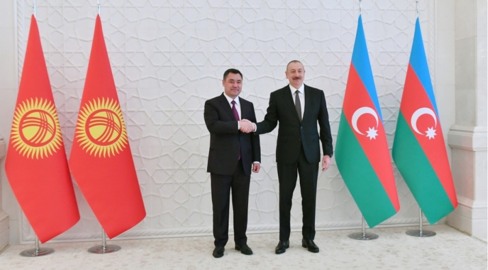 azerbaycanla-qirgizistan-arasinda-strateji-terefdashliq-haqqinda-beyenname-ve-9-sened-imzalanib-yenilenibfoto