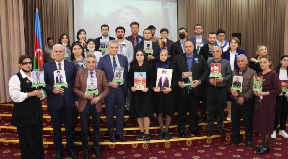 bsu-da-shehid-mezun-nicat-shukurluye-hesr-olunmush-filmin-numayishi-olub-foto