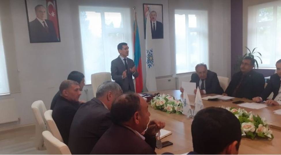 yap-bilesuvar-rayon-teshkilatinda-bir-qrup-erazi-partiya-teshkilatinin-sedr-muavinleri-ile-seminar-kechirilib-foto
