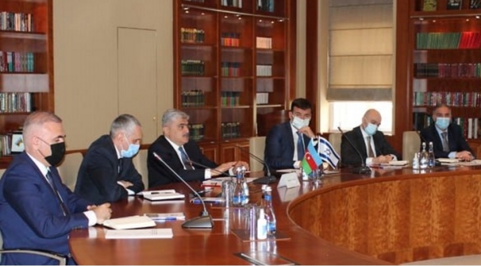 azerbaycan-ve-israil-yeni-nesil-odenish-vasiteleri-sahesinde-emekdashliga-dair-fikir-mubadilesi-aparib
