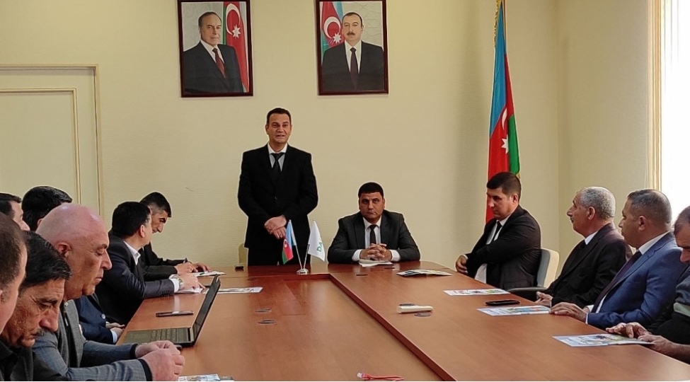 neftchalada-sahibkarlarla-gorush-foto