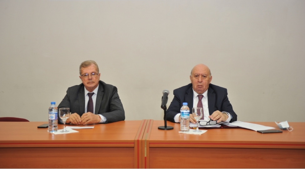 bmu-da-elmi-shuranin-iclasi-kechirilib-foto-2