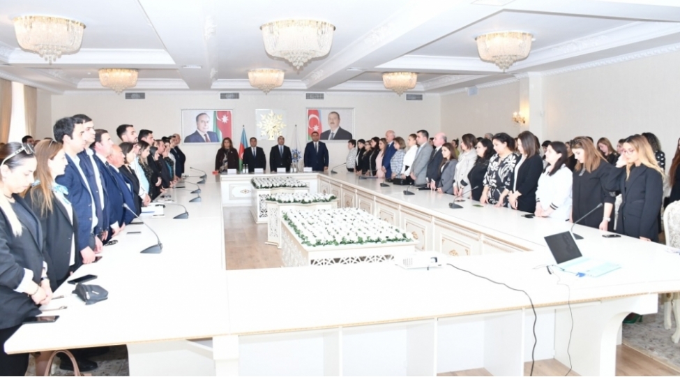 sumqayitda-nesillere-ornek-omur-adli-elmi-praktik-konfrans-foto